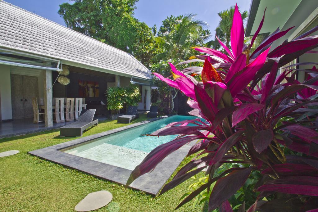 Villa Nuri Merah 1 Kerobokan Exterior foto