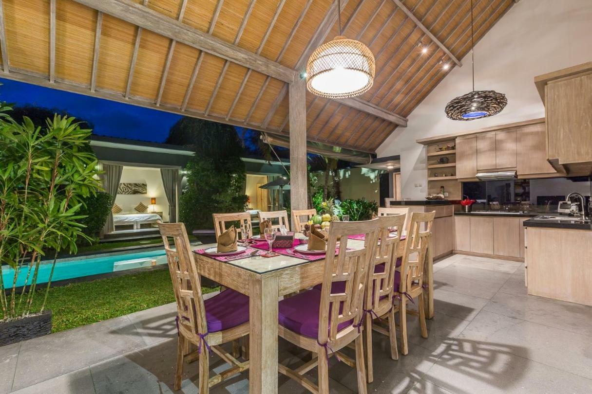 Villa Nuri Merah 1 Kerobokan Exterior foto